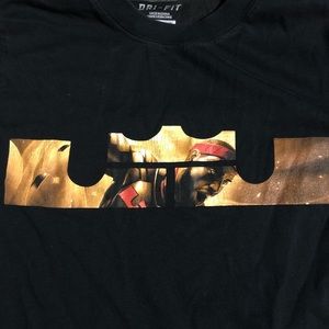 Nike boys small t shirt